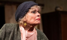 Új Színház - Császármorzsa