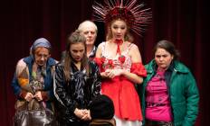 Budaörsi Latinovits Színház - Az eprésző kislány