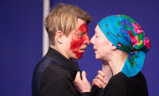 Budaörsi Latinovits Színház - Az igazság gyertyái