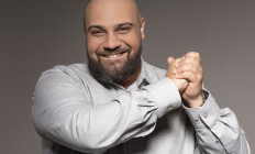 Dumaszínház - A Szent Család - Lakatos László önálló estje