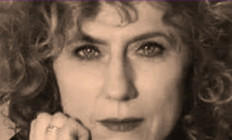 FÉM Arts & Café - Una Notte a Napoli