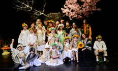 Jászai Mari Színház - Népház - Kerek élet fája