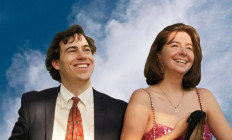 Dumaszínház - Jó estét, rossz döntések! - Fehér Boldizsár és Ress Abigél közös estje - BEMUTATÓ