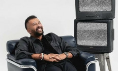 Dumaszínház - Ezt benéztem! - Musimbe Dávid Dennis önálló estje, műsorvezető: Sipos Orsolya