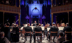 Országos Magyar Izraelita Közművelődési Egyesület - OMIKE Est: a Budapesti Fesztiválzenekar, Zohar Fresco és Madhav Haridas koncertje