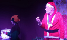 Molnár Ferenc Színműhely - A Télapó Titkai, avagy a Lapföldi Csoda (CSALÁDI MIKULÁS MŰSOR)