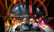 Budapest Music Center - Ozma: The Day We Decided to Live at Night