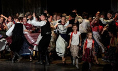 Váci Dunakanyar Színház Nonprofit Kft. - Téli Néptáncgála 25éves