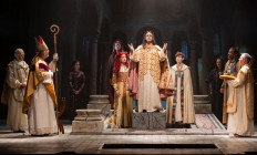 Új Színház - Attila Ravennában bemutató