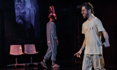 Jurányi Produkciós Közösségi Inkubátorház - Fekete Ádám: ÁTSZABVA - Stand up special