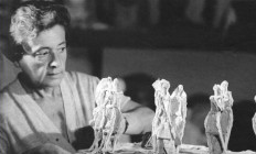 Klauzál Gábor Művelődési Központ - Tárlatvezetések a Schaár Erzsébet és a Pogány Gyula 100 emlékkiállításokban