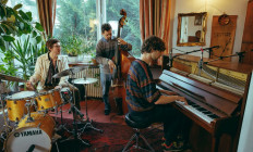 Budapest Music Center - Baló Sámuel Trió, vendég: Dresch Mihály