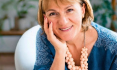 Avasi Gimnázium - Dr. Tapolyai Emőke: A sérelmek ára és a megbocsátás szabadsága 