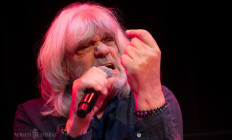 Nemzeti Színház - Túlélő trallalla - Földes László HOBO önálló estje - Hobológiai szeminárium