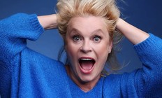 Budaörsi Jókai Mór Művelődési Ház - Történetek a konyhámból - Hegyi Barbara stand up estje